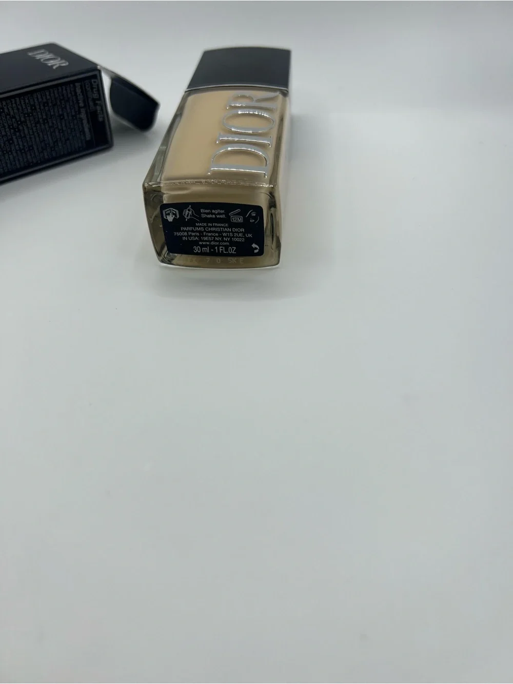 Dior Forever Skin Glow Foundation 0W Warm Beige